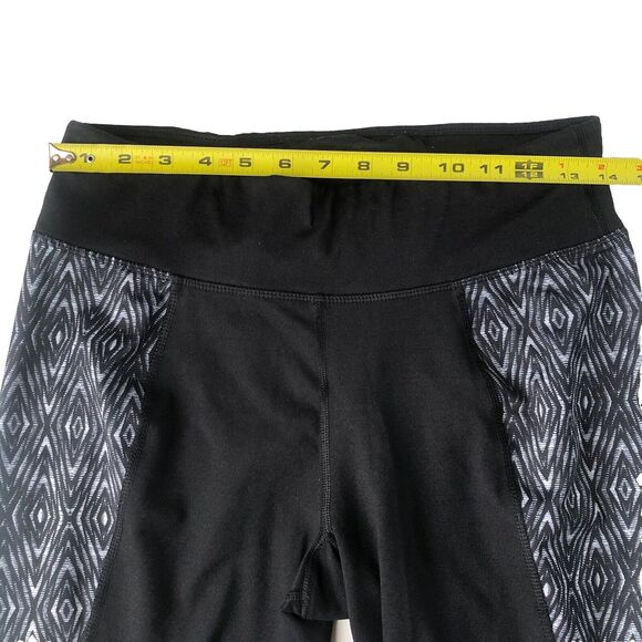 Athletic Works Women’s Black Geometric Leggings Size Medium - Picture 4 of 12